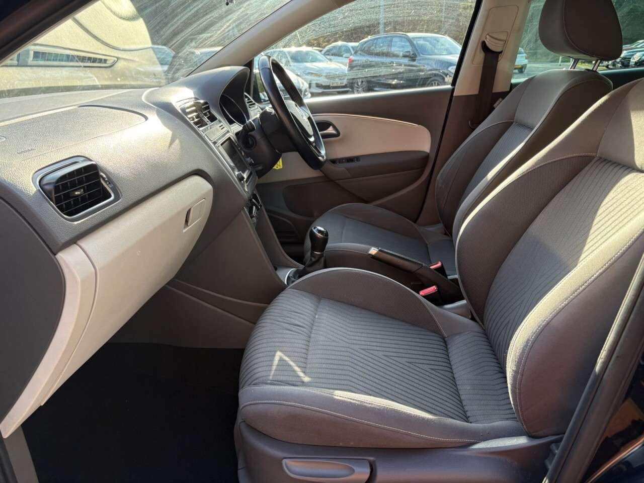 2015 VOLKSWAGEN POLO 2015 VOLKSWAGEN POLO