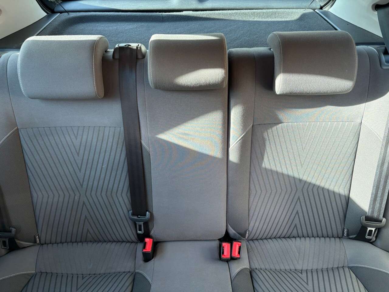 2015 VOLKSWAGEN POLO 2015 VOLKSWAGEN POLO