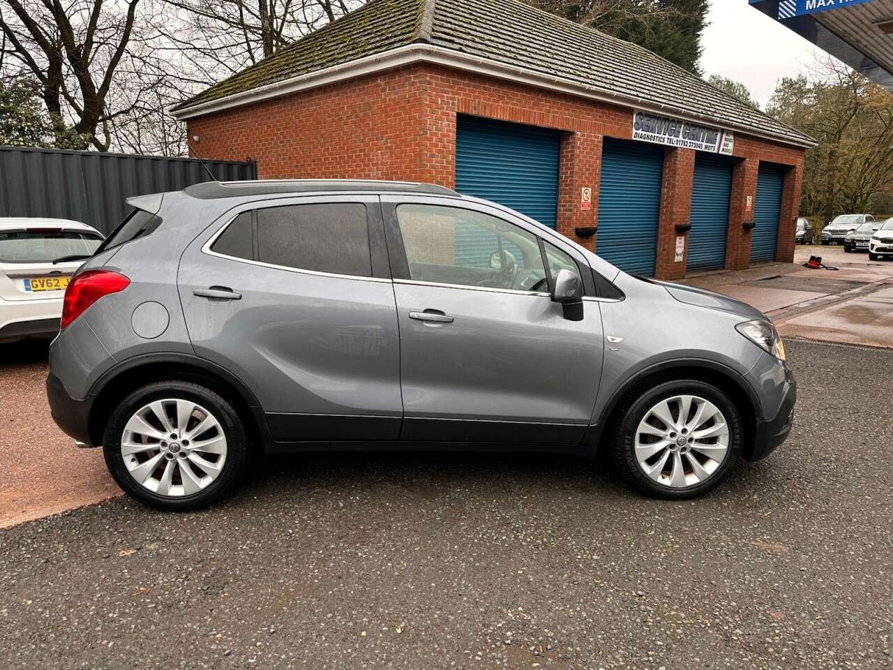 A 2015 VAUXHALL MOKKA 1.7 CDTi SE SUV 5dr Diesel Manual 2WD Euro 5 (s/s) (130 ps) CRUISE-ALLOYS-P A 2015 VAUXHALL MOKKA 1.7 CDTi SE SUV 5dr Diesel Manual 2WD Euro 5 (s/s) (130 ps) CRUISE-ALLOYS-P