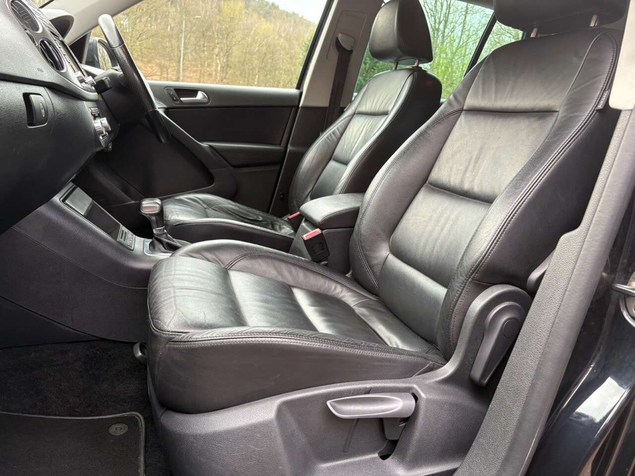 2010 VOLKSWAGEN TIGUAN 2010 VOLKSWAGEN TIGUAN