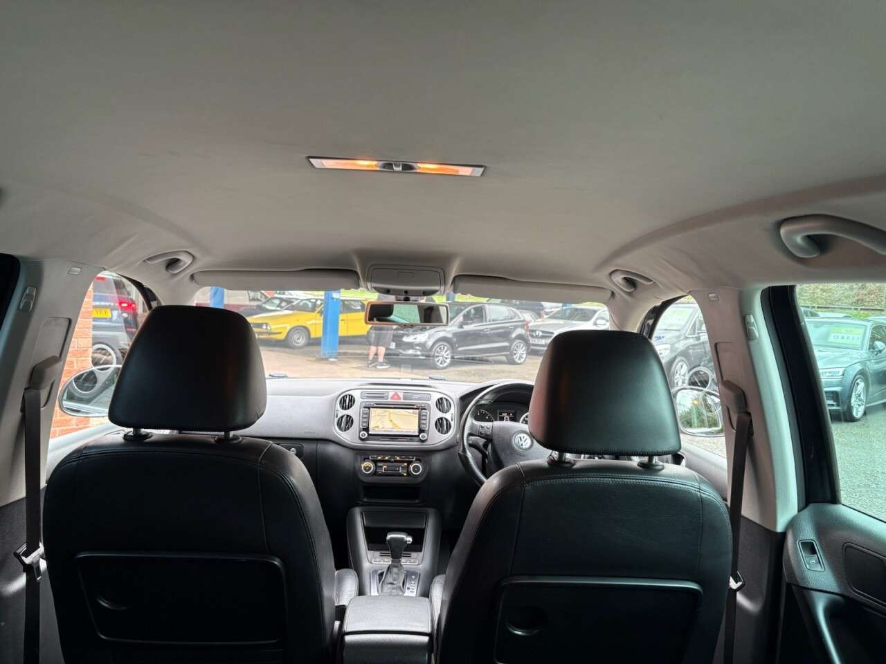 2010 VOLKSWAGEN TIGUAN 2010 VOLKSWAGEN TIGUAN