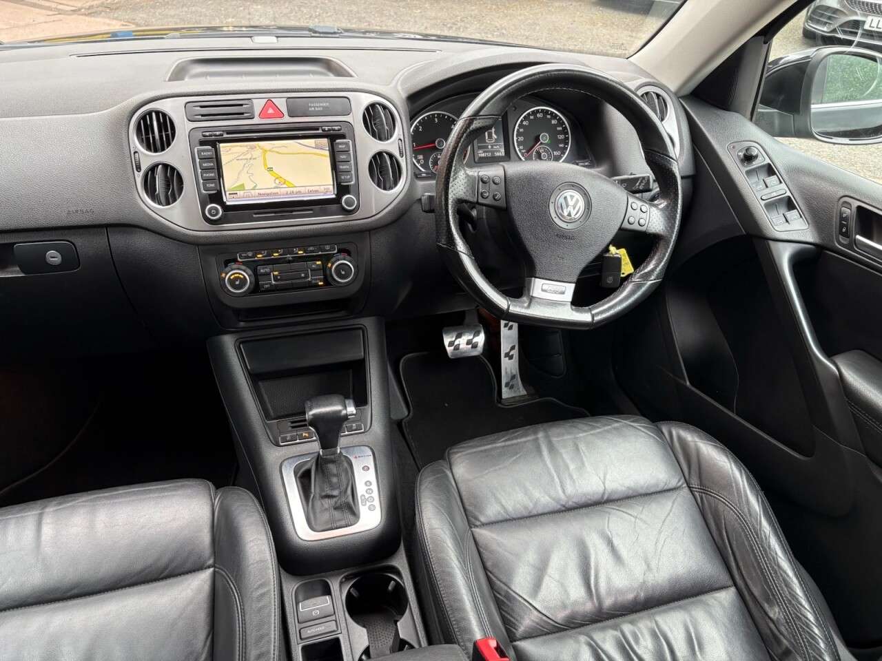 2010 VOLKSWAGEN TIGUAN 2010 VOLKSWAGEN TIGUAN