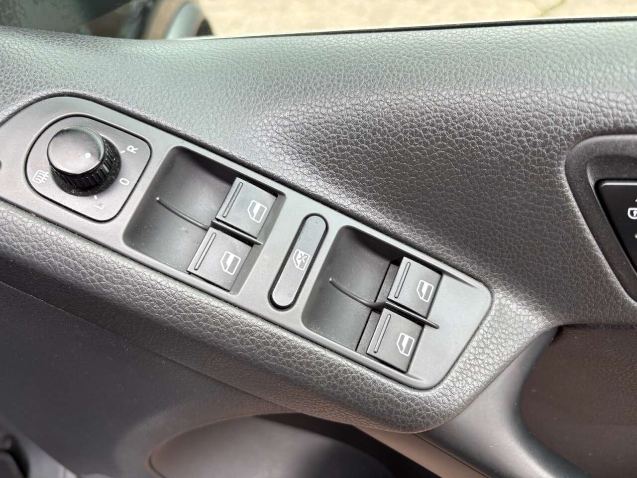 2010 VOLKSWAGEN TIGUAN 2010 VOLKSWAGEN TIGUAN