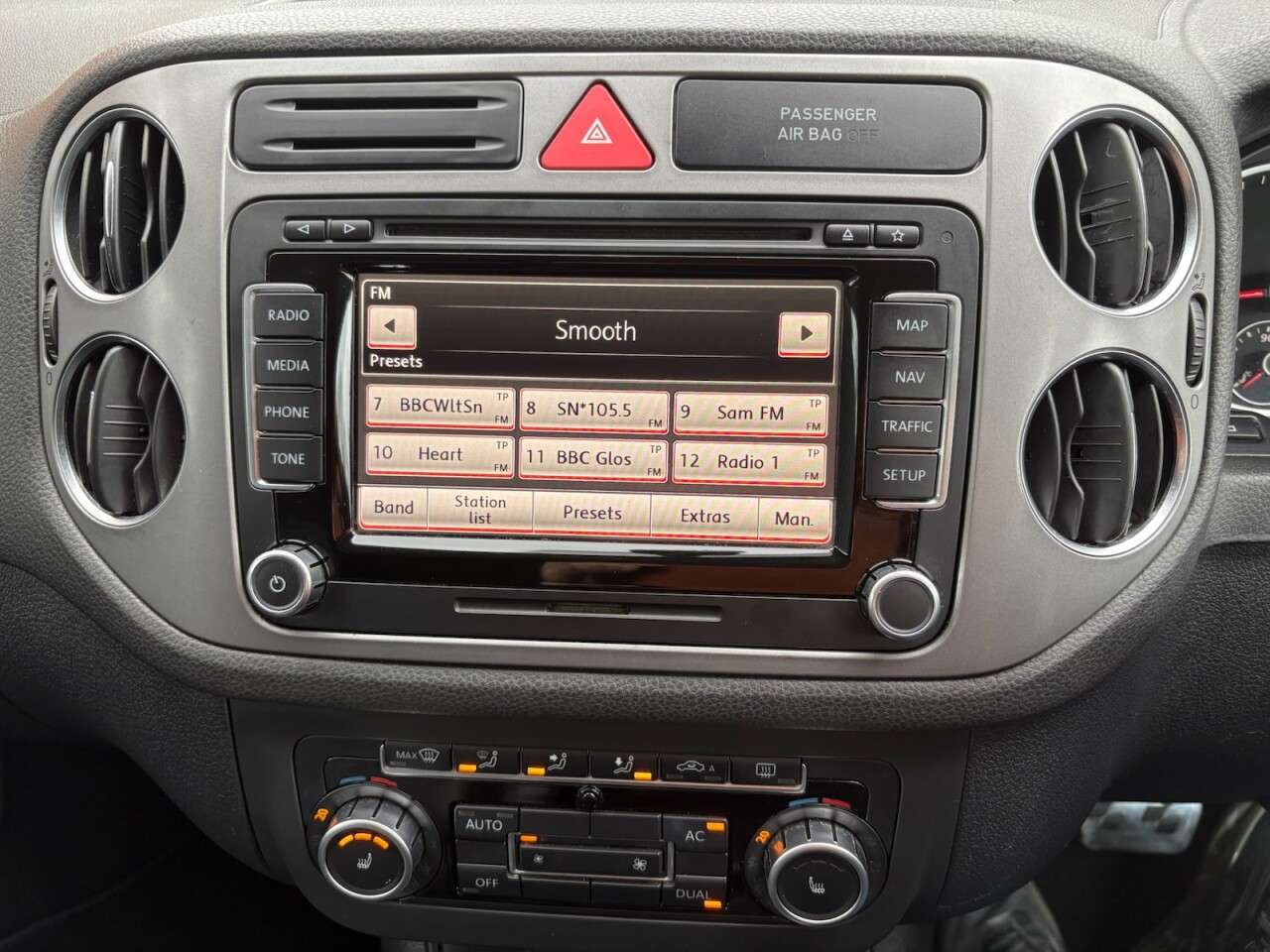 2010 VOLKSWAGEN TIGUAN 2010 VOLKSWAGEN TIGUAN