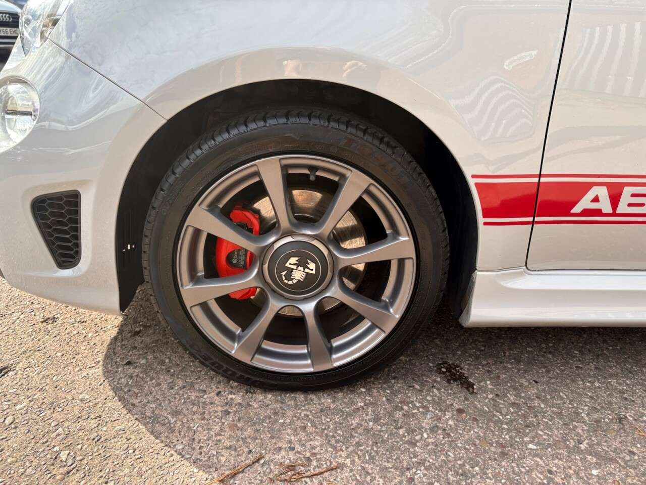 2019 ABARTH 595 2019 ABARTH 595