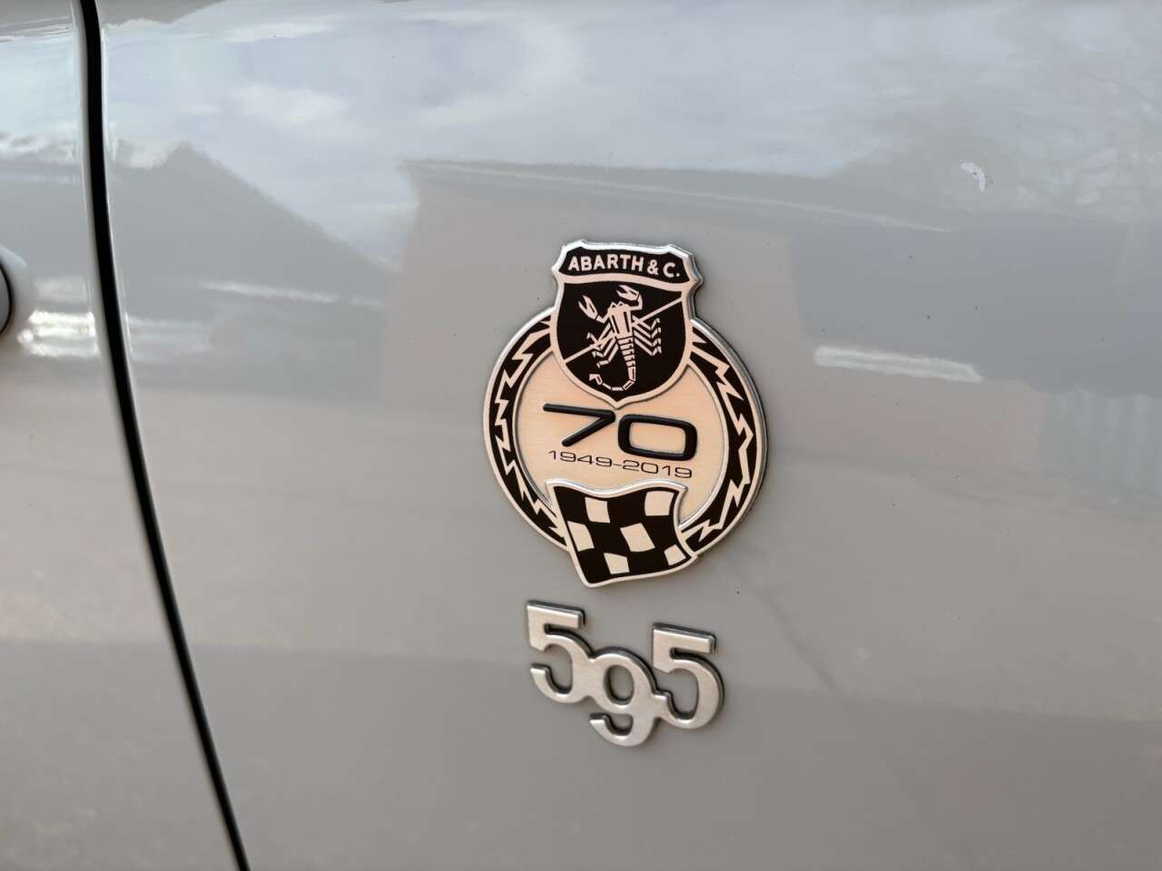 2019 ABARTH 595 2019 ABARTH 595