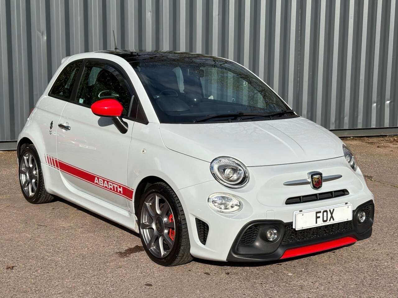 2019 ABARTH 595 2019 ABARTH 595