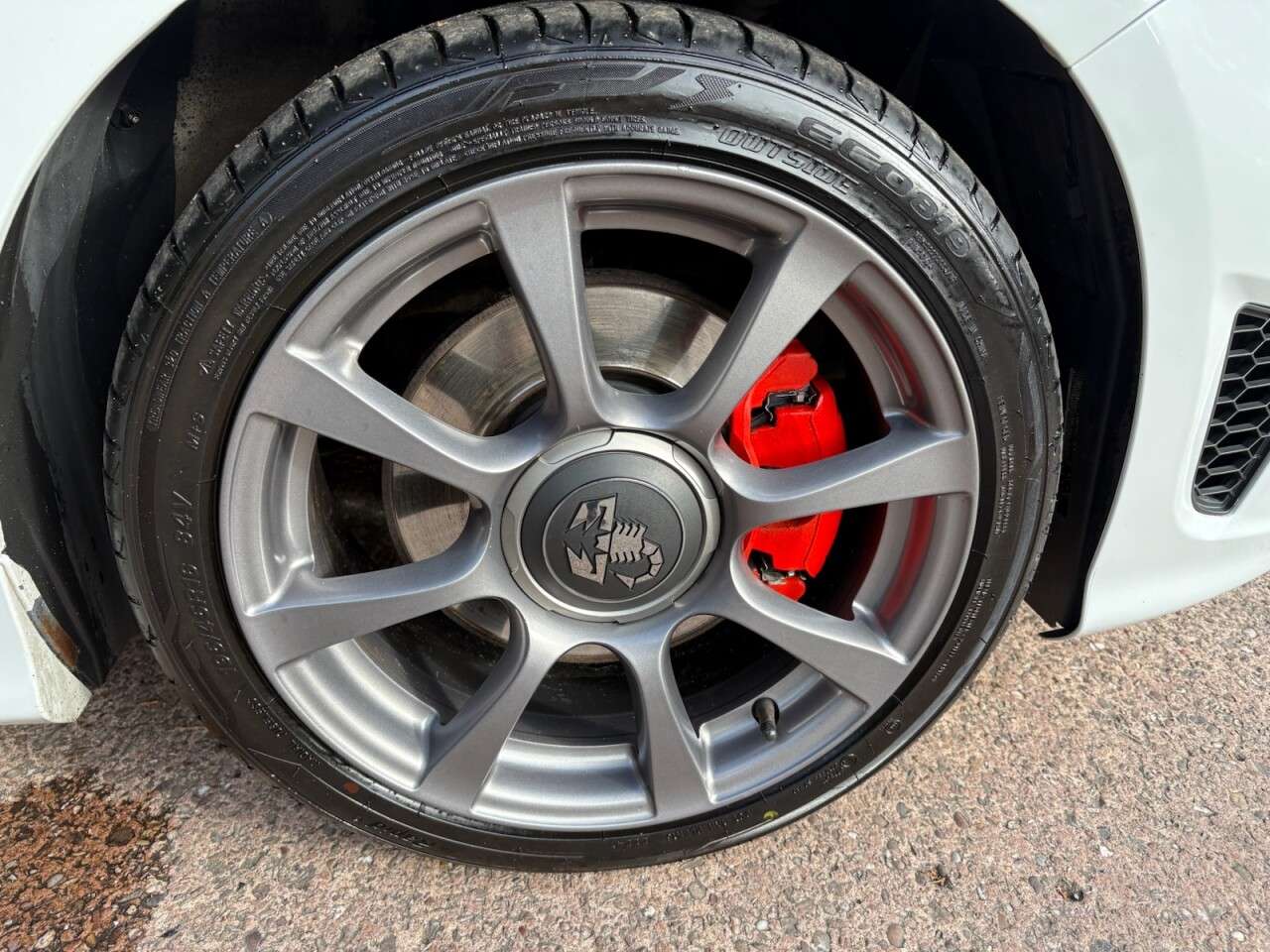 2019 ABARTH 595 2019 ABARTH 595