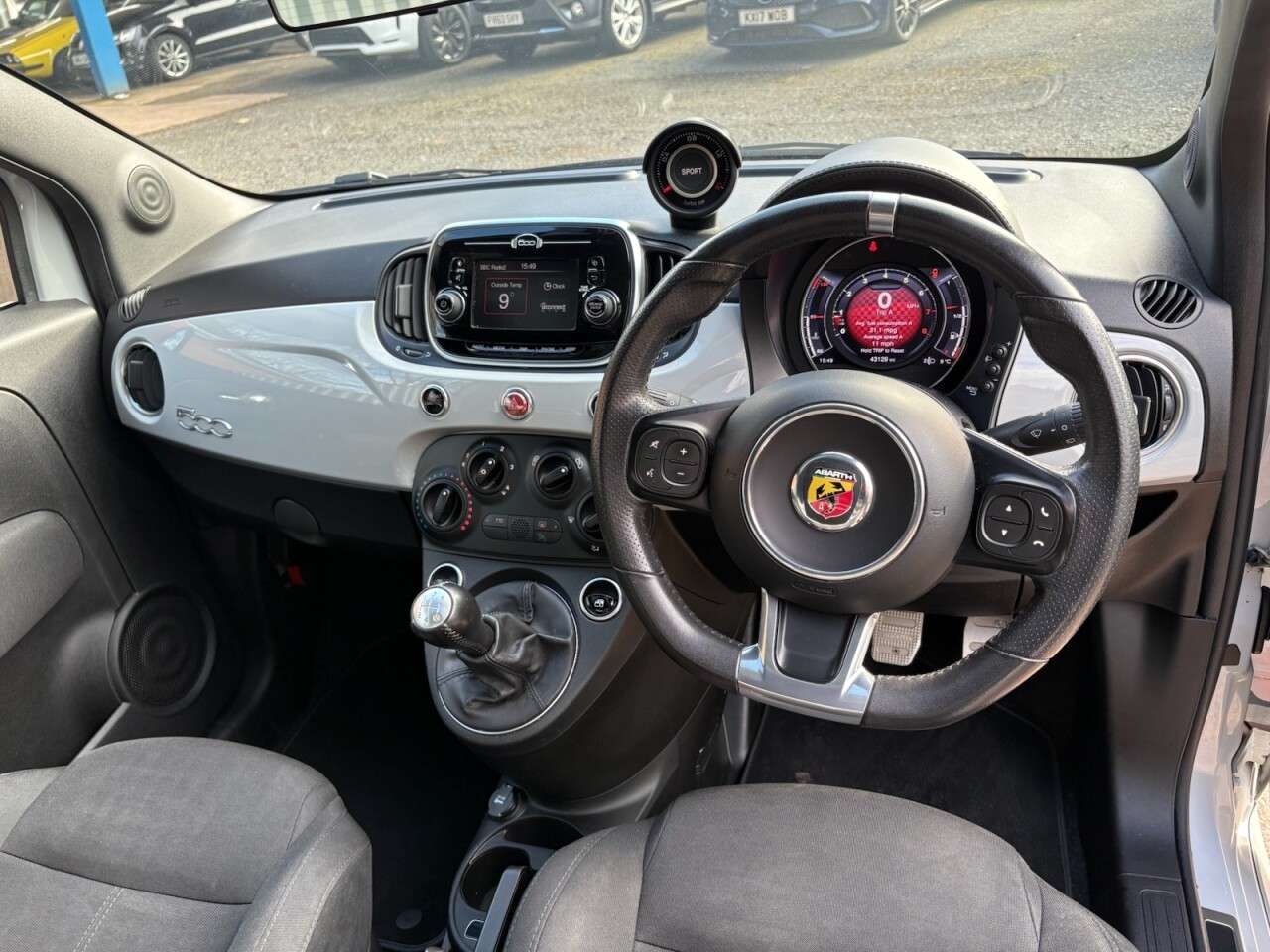 2019 ABARTH 595 2019 ABARTH 595