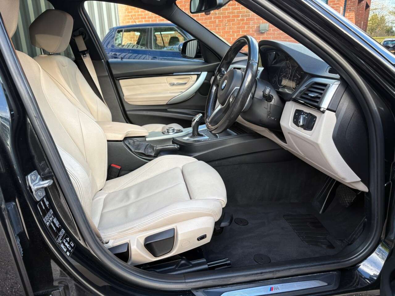 2016 BMW 3 SERIES 2016 BMW 3 SERIES