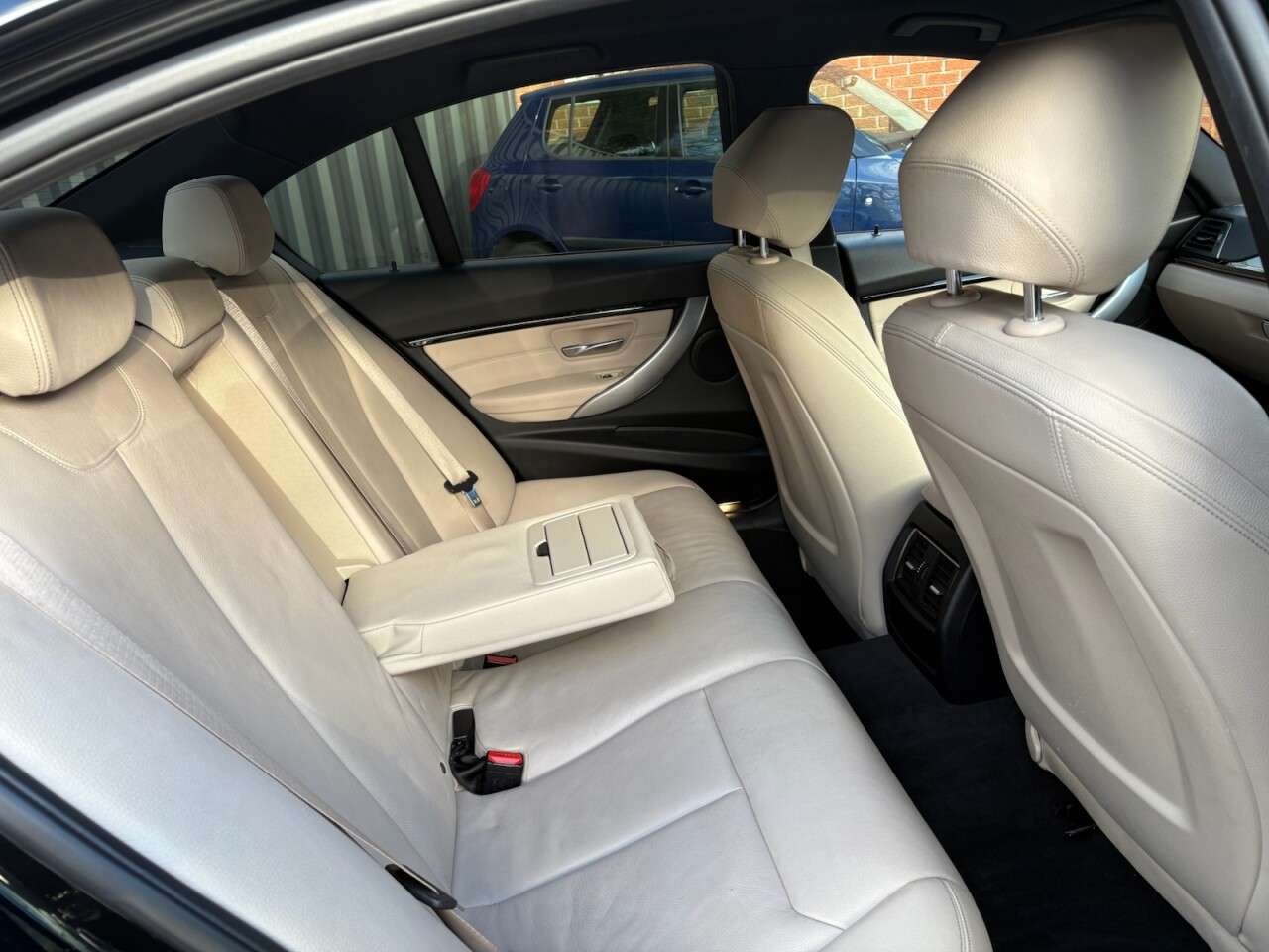 2016 BMW 3 SERIES 2016 BMW 3 SERIES