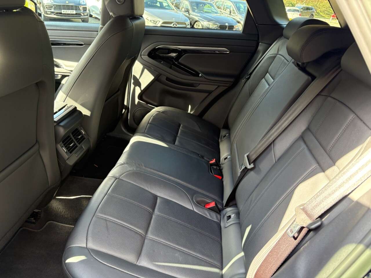 2022 LAND ROVER RANGE ROVER EVOQUE 2022 LAND ROVER RANGE ROVER EVOQUE