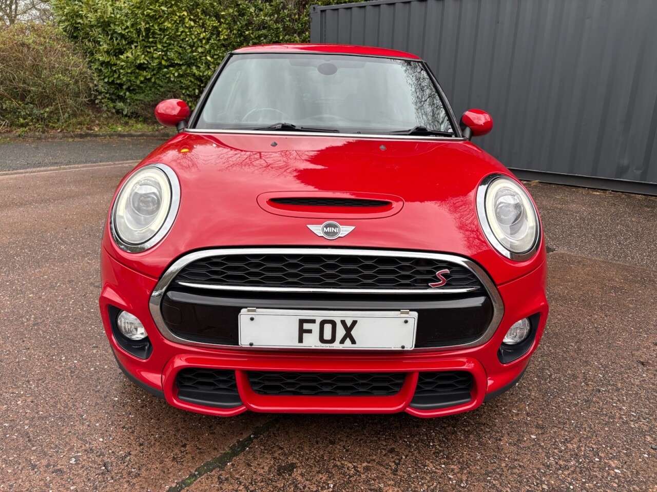 A 2017 MINI HATCH 2.0 Cooper S Hatchback 3dr Petrol Auto Euro 6 (s/s) (192 ps) BLUETOOTH-SAT A 2017 MINI HATCH 2.0 Cooper S Hatchback 3dr Petrol Auto Euro 6 (s/s) (192 ps) BLUETOOTH-SAT