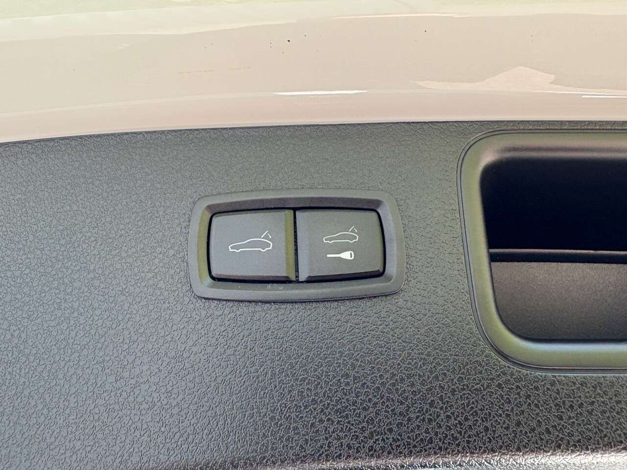 2020 PORSCHE MACAN 2020 PORSCHE MACAN