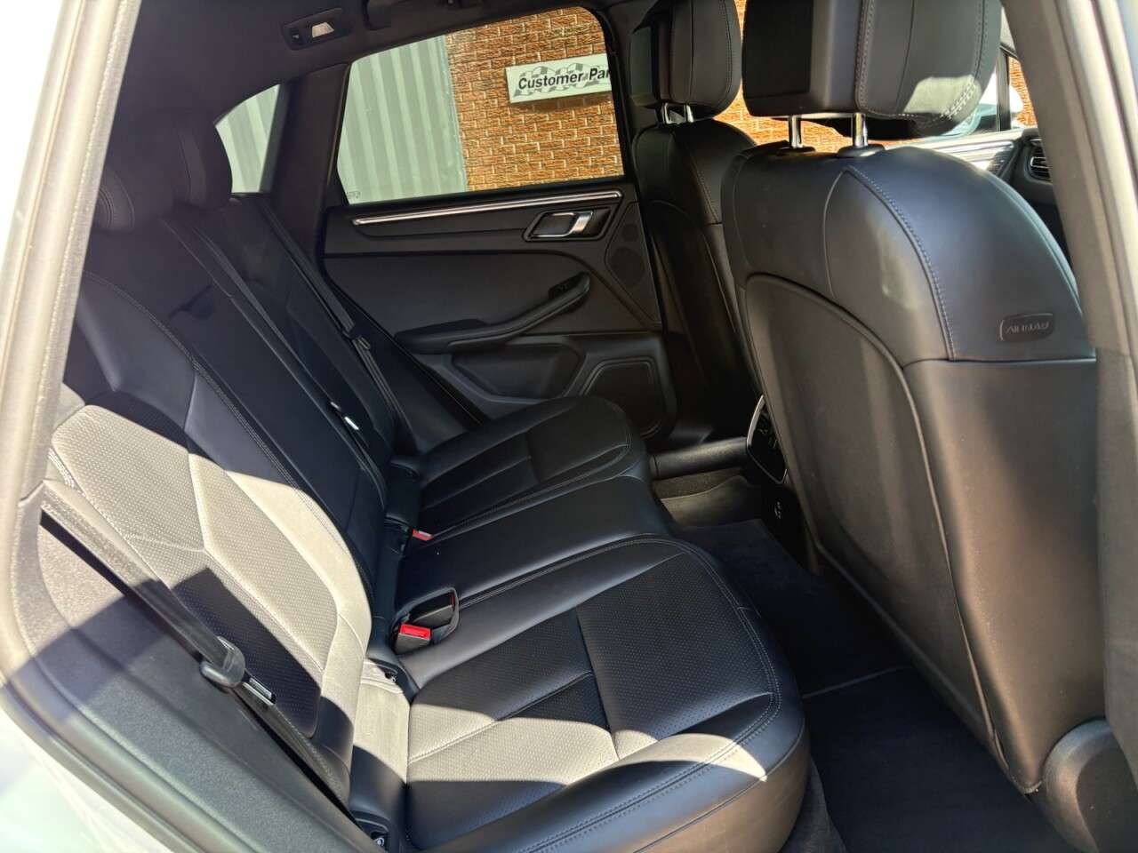 2020 PORSCHE MACAN 2020 PORSCHE MACAN