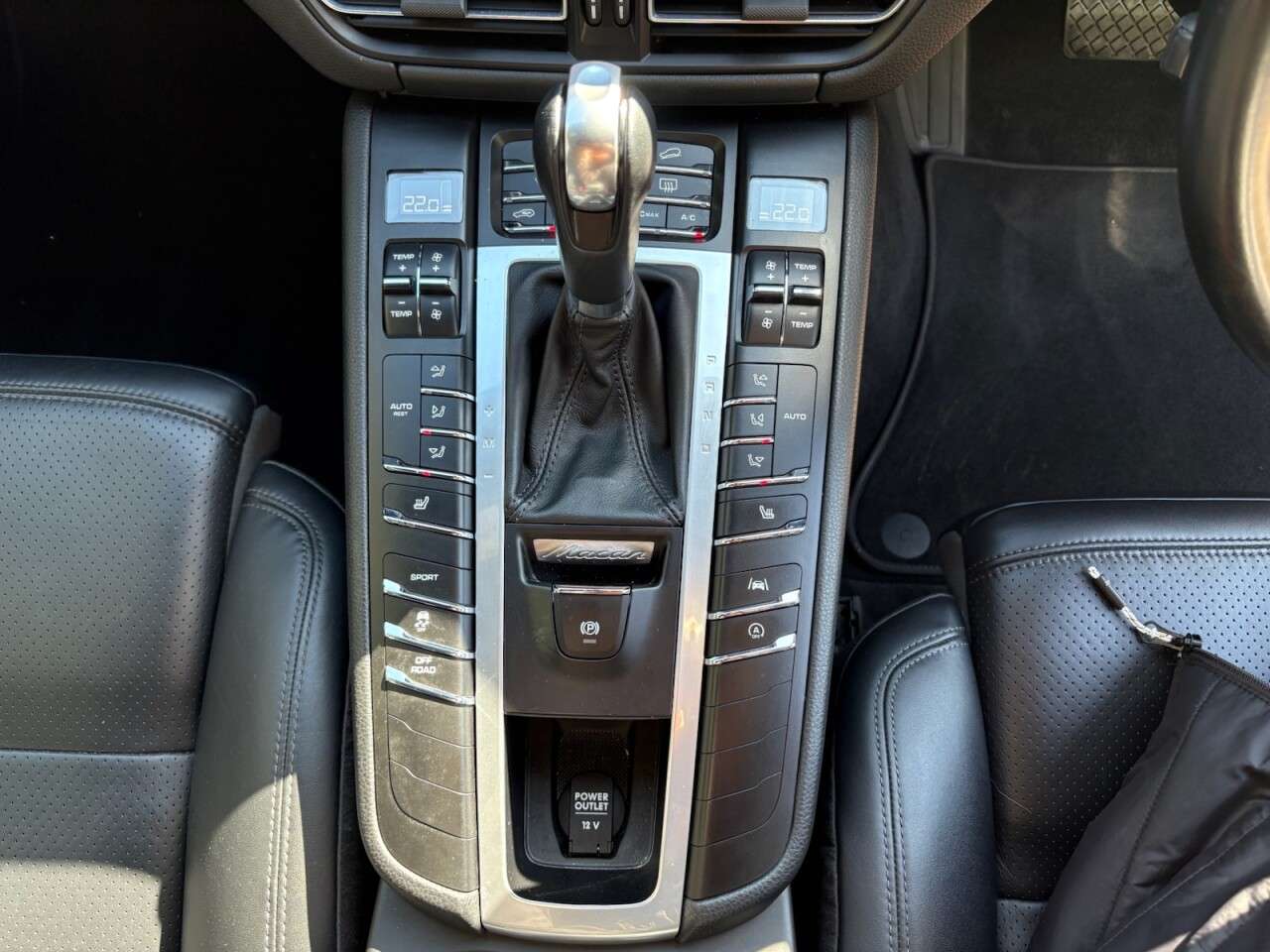 2020 PORSCHE MACAN 2020 PORSCHE MACAN