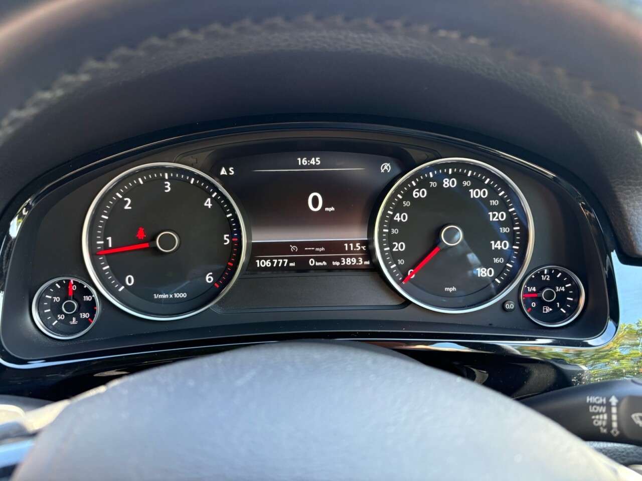 2015 VOLKSWAGEN TOUAREG 2015 VOLKSWAGEN TOUAREG