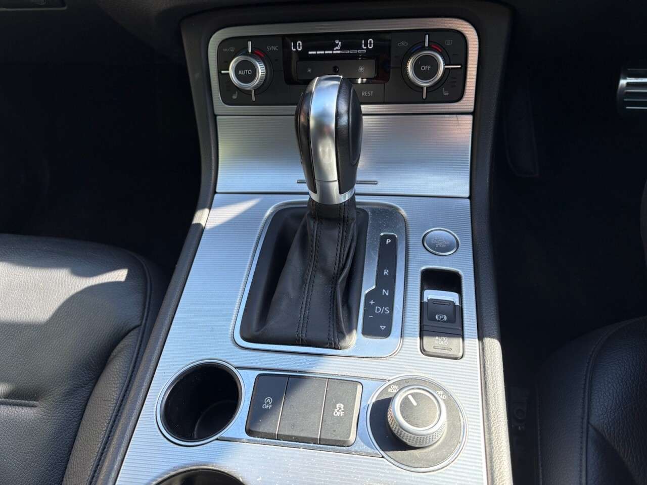 2015 VOLKSWAGEN TOUAREG 2015 VOLKSWAGEN TOUAREG