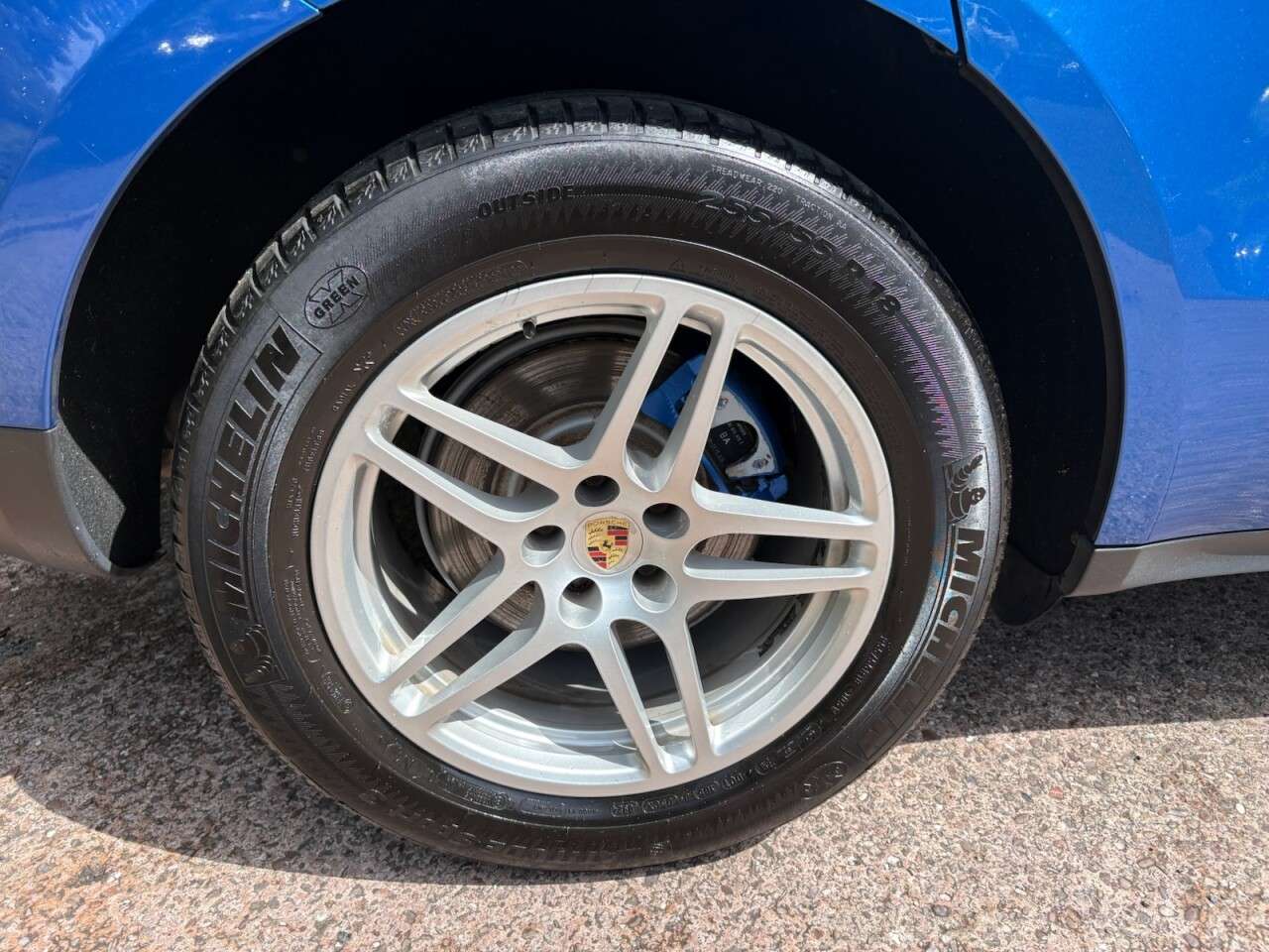 2016 PORSCHE MACAN 2016 PORSCHE MACAN