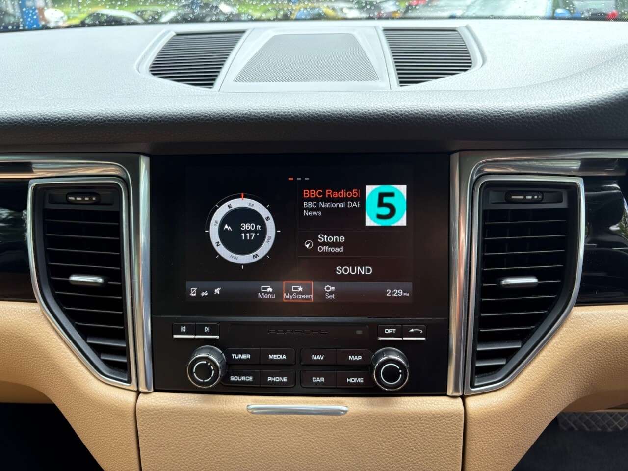 2016 PORSCHE MACAN 2016 PORSCHE MACAN