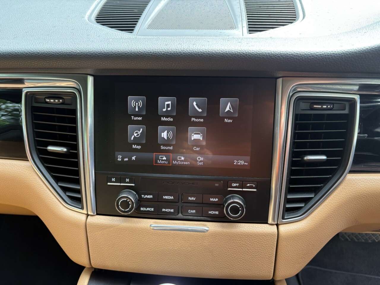 2016 PORSCHE MACAN 2016 PORSCHE MACAN