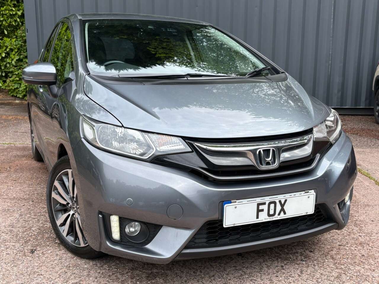 A 2017 HONDA JAZZ 1.3 i-VTEC EX Navi Hatchback 5dr Petrol Manual Euro 6 (s/s) (102 ps) SAT NA A 2017 HONDA JAZZ 1.3 i-VTEC EX Navi Hatchback 5dr Petrol Manual Euro 6 (s/s) (102 ps) SAT NA