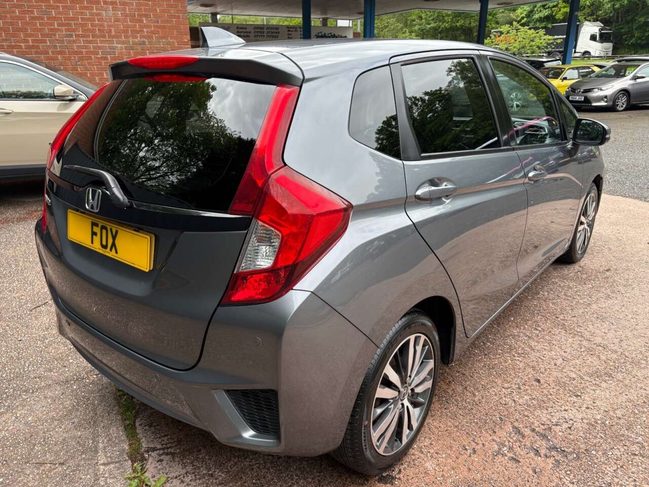 A 2017 HONDA JAZZ 1.3 i-VTEC EX Navi Hatchback 5dr Petrol Manual Euro 6 (s/s) (102 ps) SAT NA A 2017 HONDA JAZZ 1.3 i-VTEC EX Navi Hatchback 5dr Petrol Manual Euro 6 (s/s) (102 ps) SAT NA