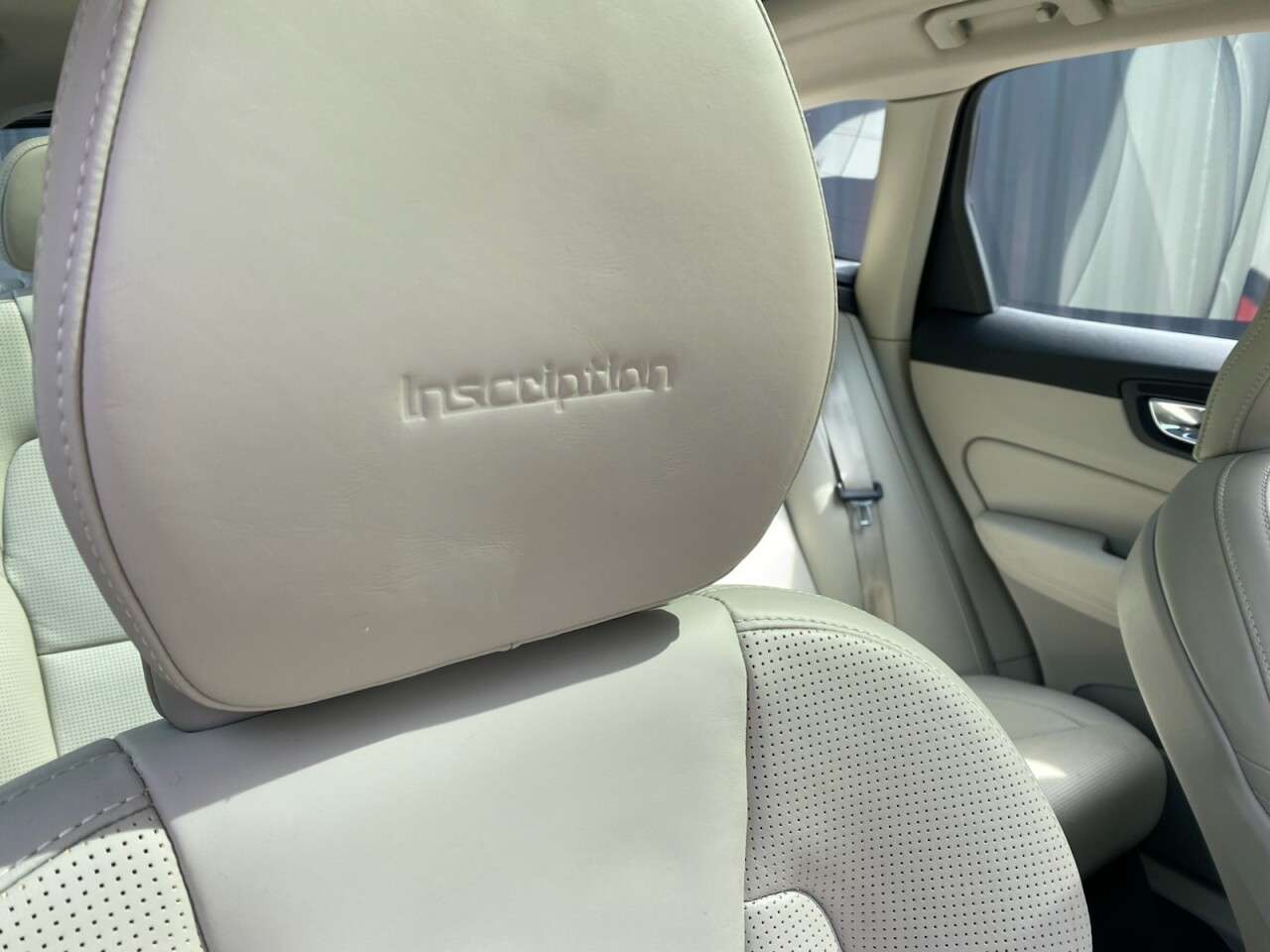 2019 VOLVO XC60 2019 VOLVO XC60