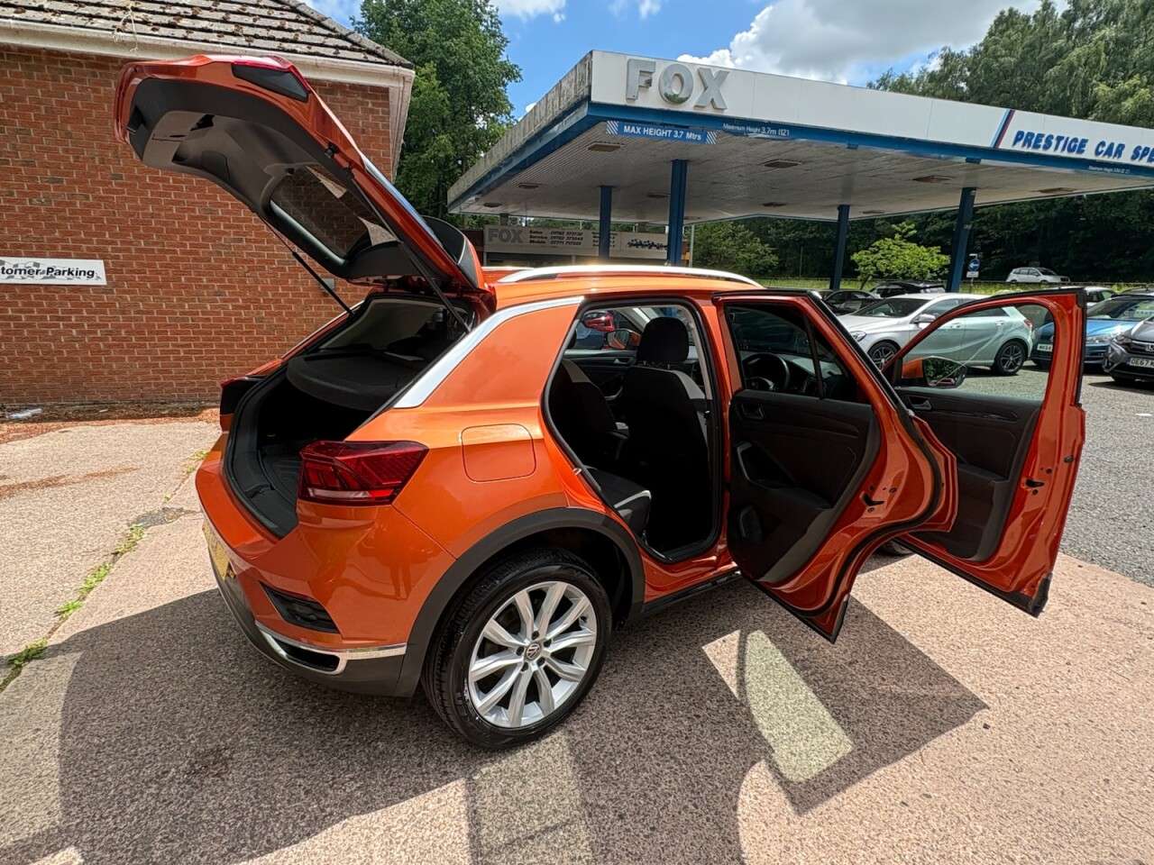 2018 VOLKSWAGEN T-ROC 2018 VOLKSWAGEN T-ROC
