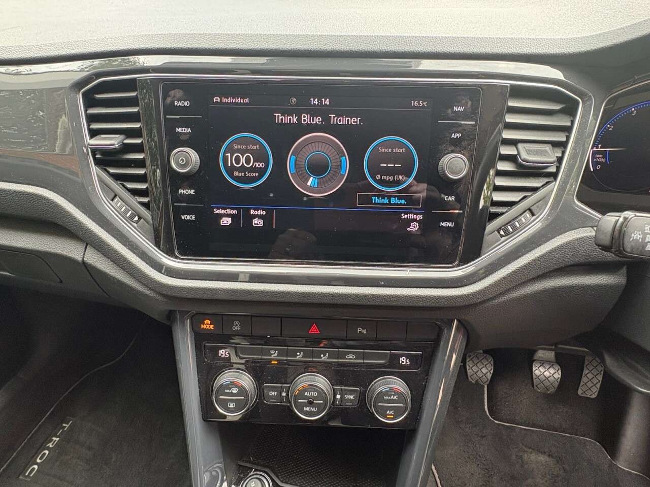 2018 VOLKSWAGEN T-ROC 2018 VOLKSWAGEN T-ROC