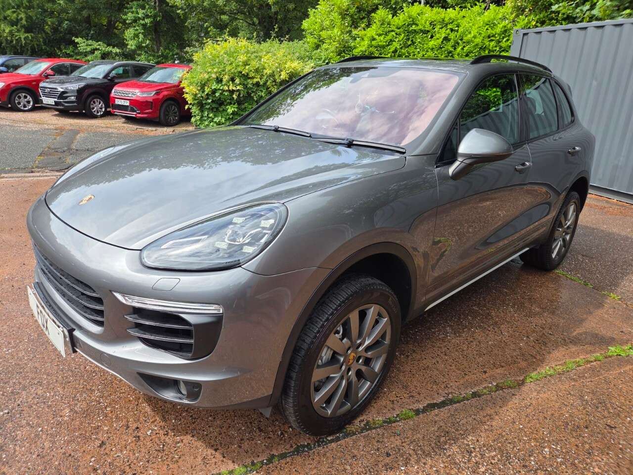 A 2016 PORSCHE CAYENNE 3.6T V6 S SUV 5dr Petrol TiptronicS 4WD Euro 6 (s/s) (420 ps) 20INCH ALLOYS A 2016 PORSCHE CAYENNE 3.6T V6 S SUV 5dr Petrol TiptronicS 4WD Euro 6 (s/s) (420 ps) 20INCH ALLOYS