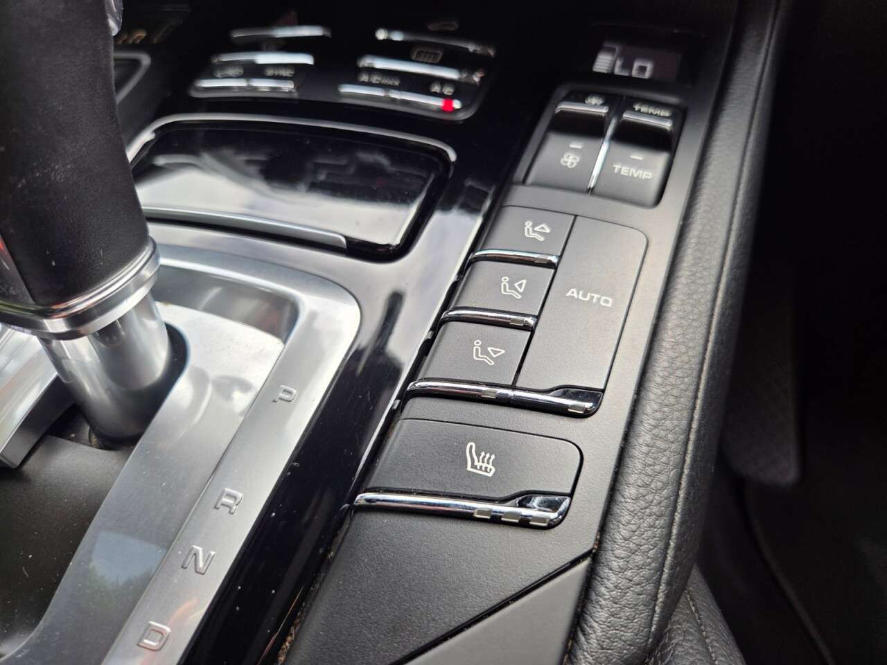 2016 PORSCHE CAYENNE 2016 PORSCHE CAYENNE