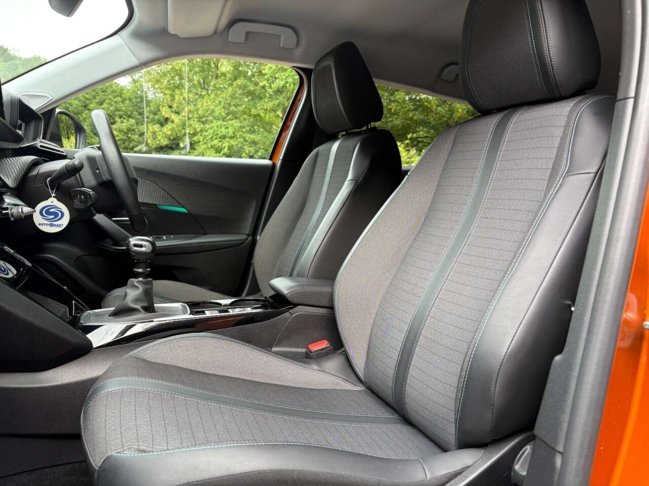 2021 PEUGEOT 2008 2021 PEUGEOT 2008
