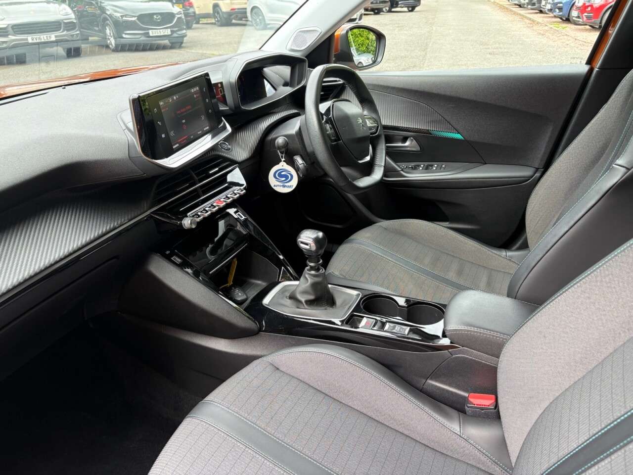 2021 PEUGEOT 2008 2021 PEUGEOT 2008