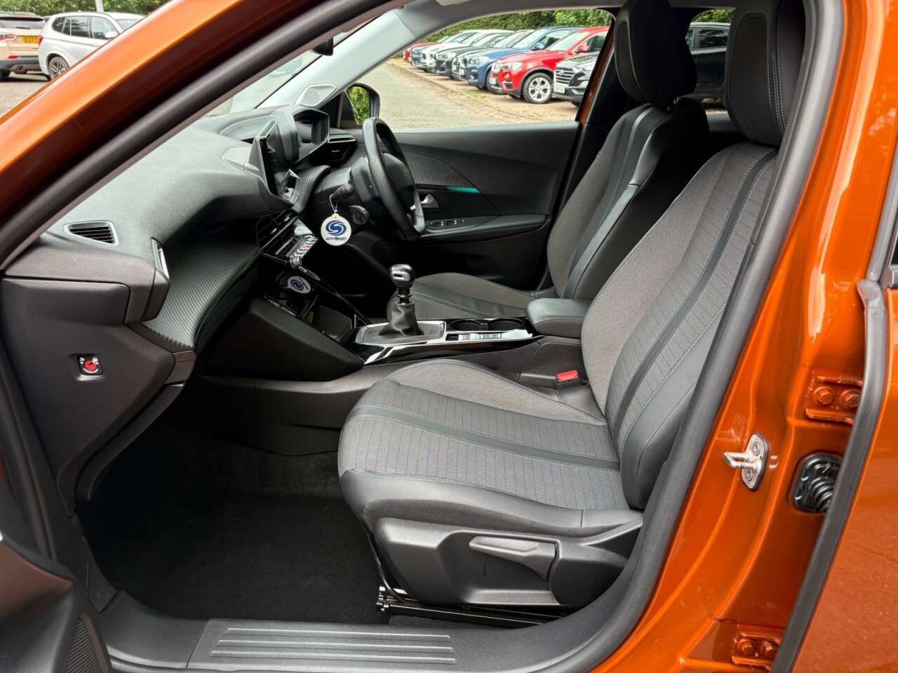 2021 PEUGEOT 2008 2021 PEUGEOT 2008