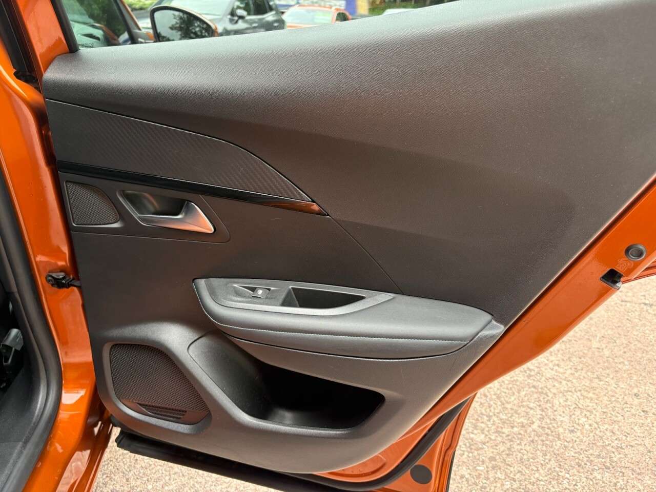 2021 PEUGEOT 2008 2021 PEUGEOT 2008