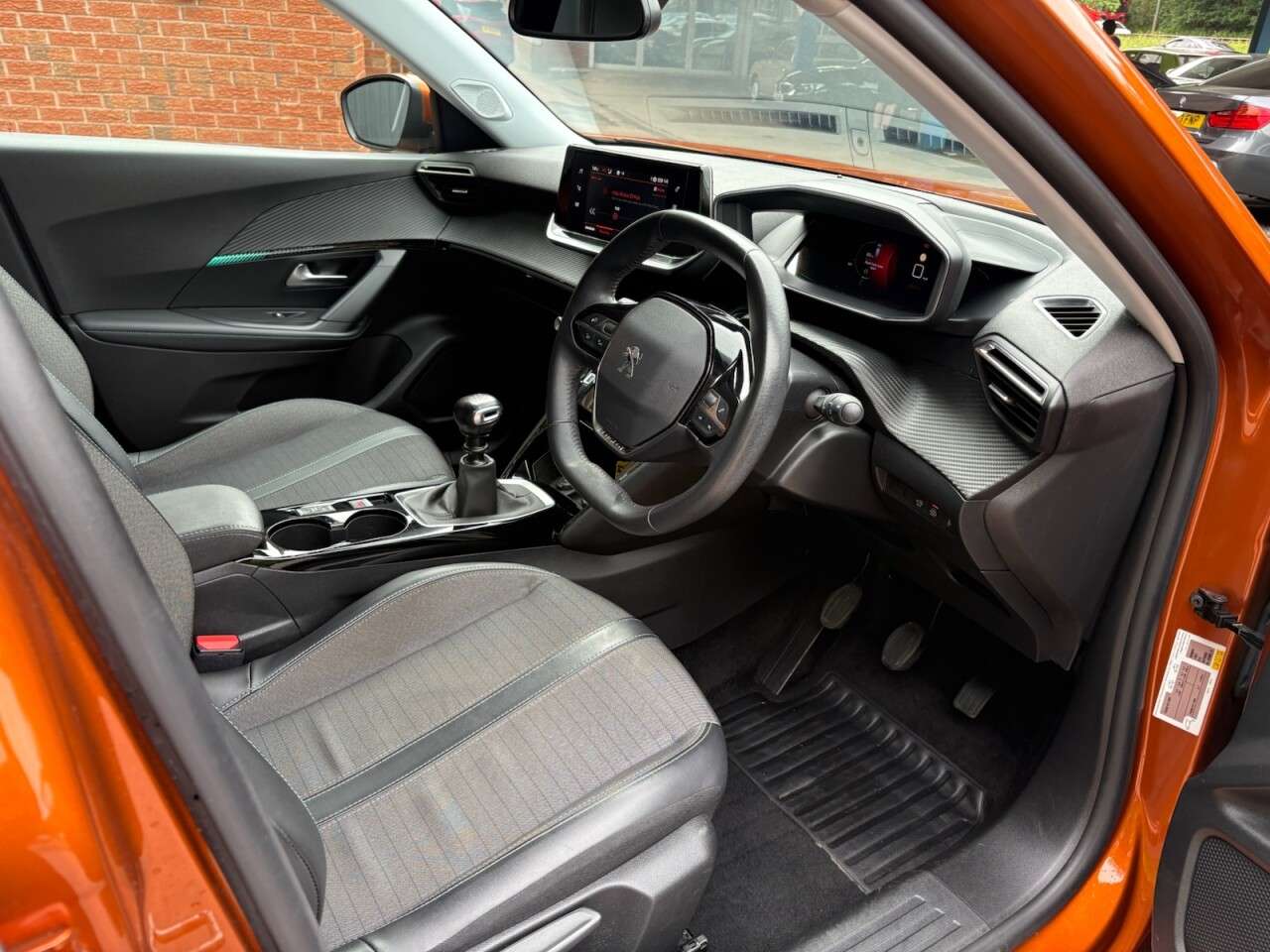 2021 PEUGEOT 2008 2021 PEUGEOT 2008