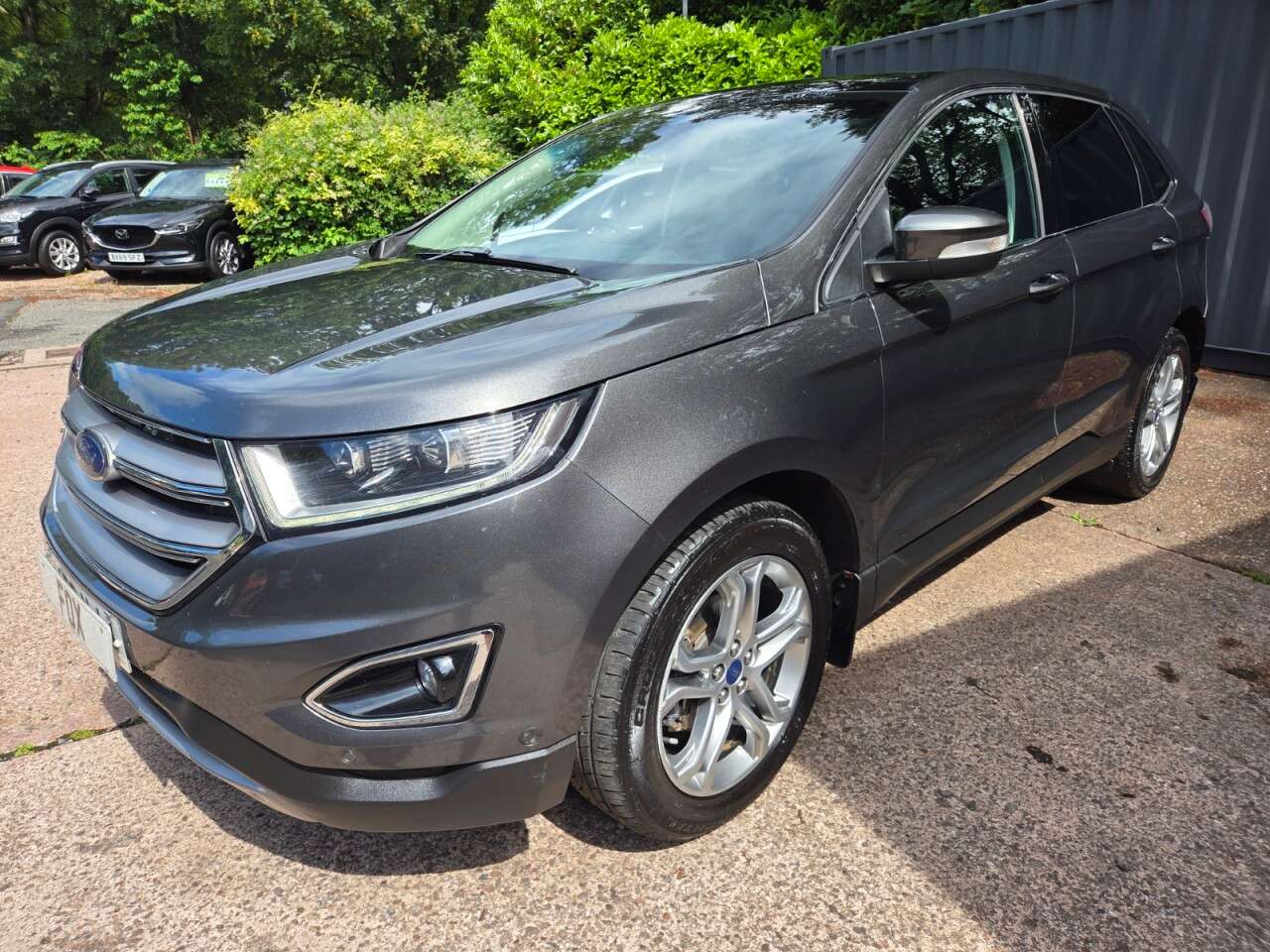 A 2016 FORD EDGE 2.0 TDCi Titanium SUV 5dr Diesel Powershift AWD Euro 6 (s/s) (210 ps) SAT N A 2016 FORD EDGE 2.0 TDCi Titanium SUV 5dr Diesel Powershift AWD Euro 6 (s/s) (210 ps) SAT N