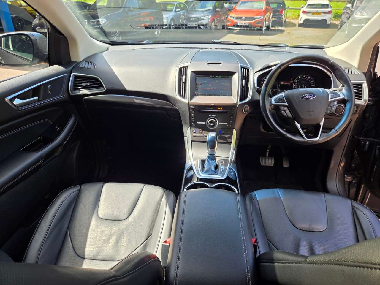 A 2016 FORD EDGE 2.0 TDCi Titanium SUV 5dr Diesel Powershift AWD Euro 6 (s/s) (210 ps) SAT N A 2016 FORD EDGE 2.0 TDCi Titanium SUV 5dr Diesel Powershift AWD Euro 6 (s/s) (210 ps) SAT N