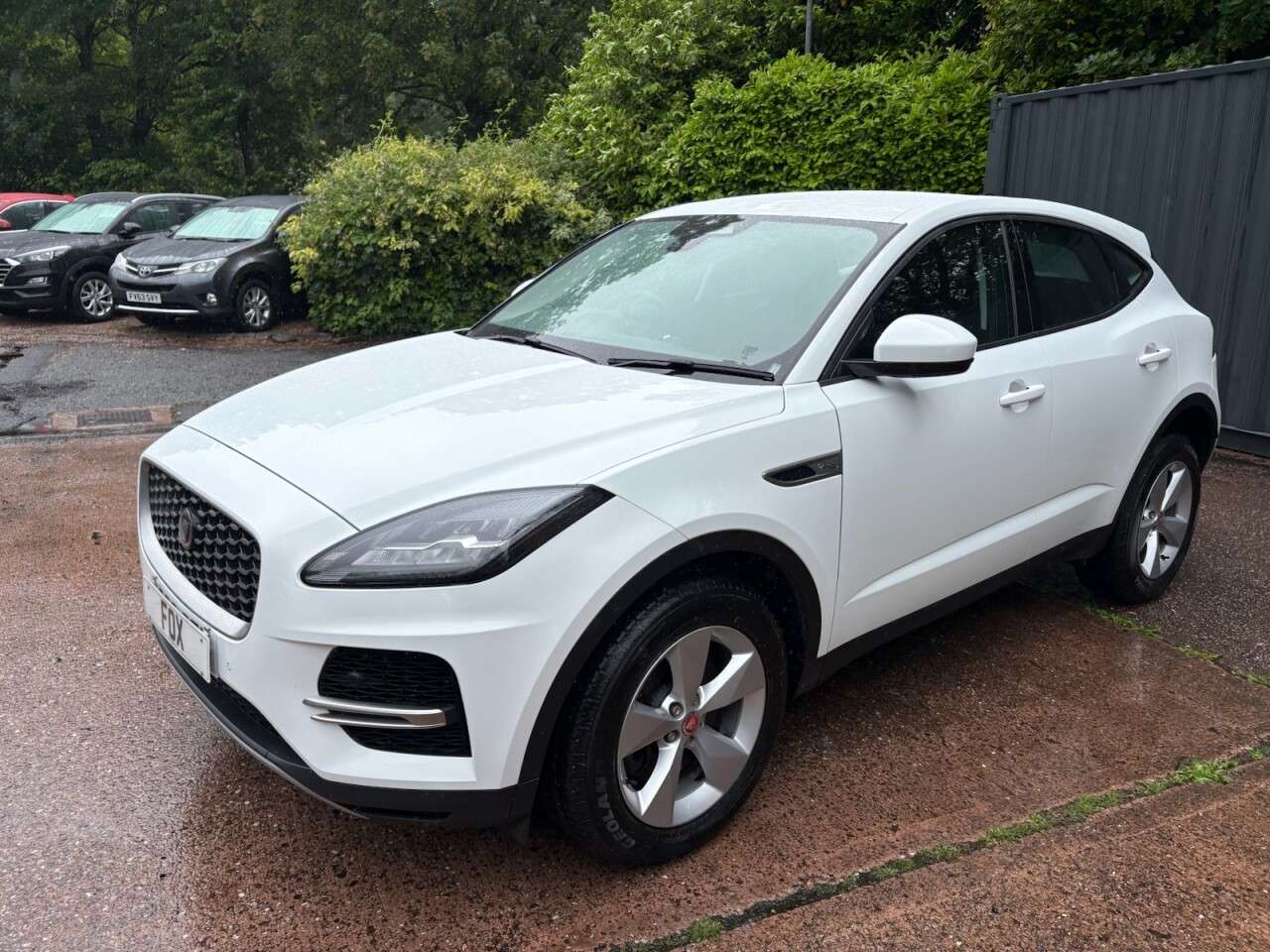 A 2022 JAGUAR E-PACE 2.0 D204 MHEV S SUV 5dr Diesel Auto AWD Euro 6 (s/s) (204 ps) REVERSING CAM A 2022 JAGUAR E-PACE 2.0 D204 MHEV S SUV 5dr Diesel Auto AWD Euro 6 (s/s) (204 ps) REVERSING CAM