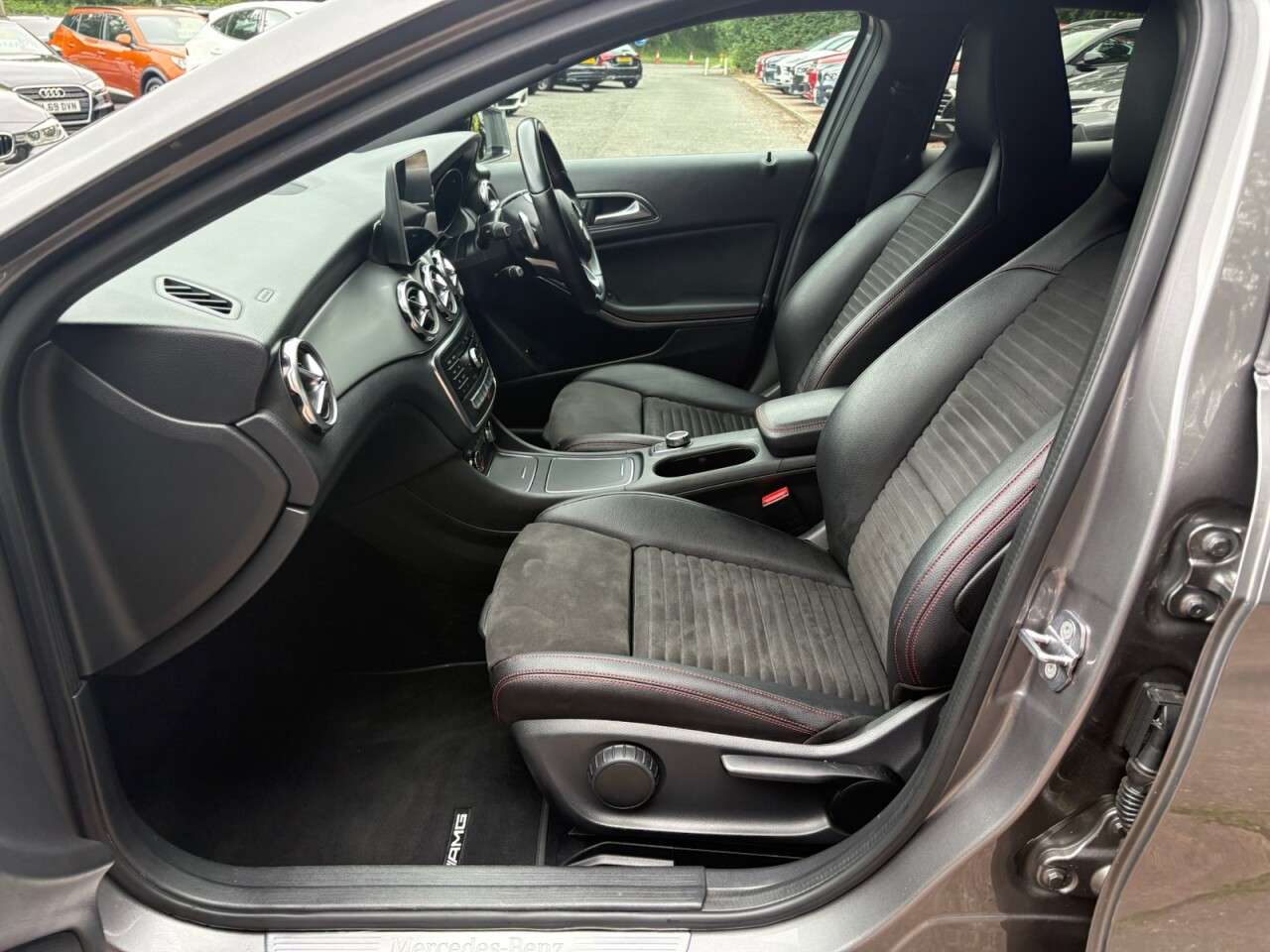2018 MERCEDES-BENZ 180 2018 MERCEDES-BENZ 180
