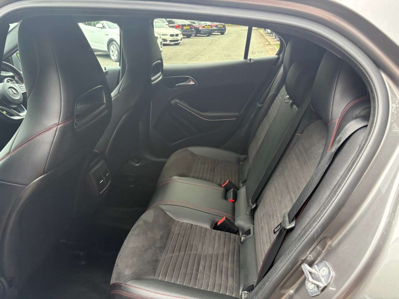 2018 MERCEDES-BENZ 180 2018 MERCEDES-BENZ 180