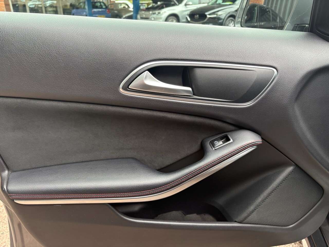2018 MERCEDES-BENZ 180 2018 MERCEDES-BENZ 180
