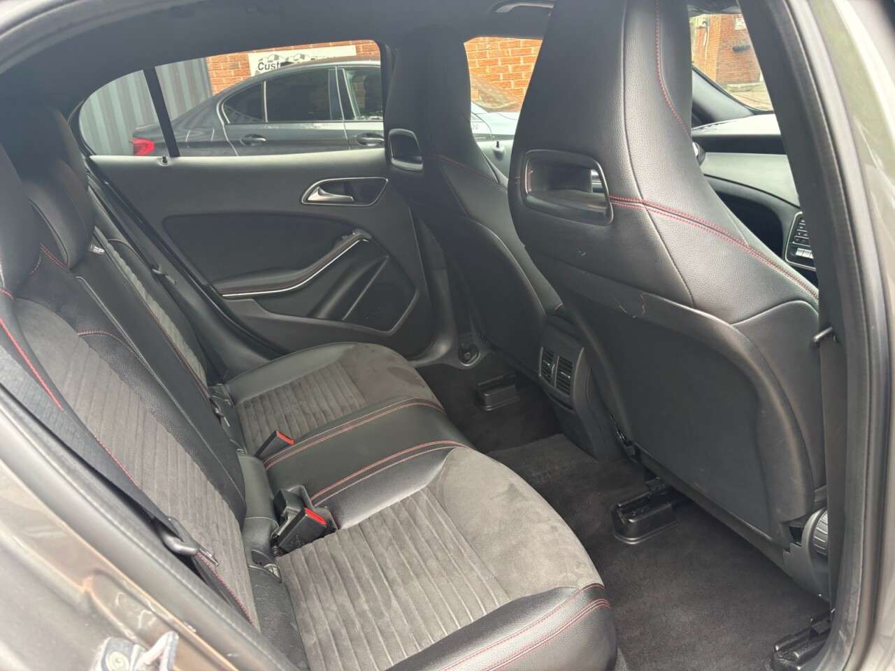 2018 MERCEDES-BENZ 180 2018 MERCEDES-BENZ 180