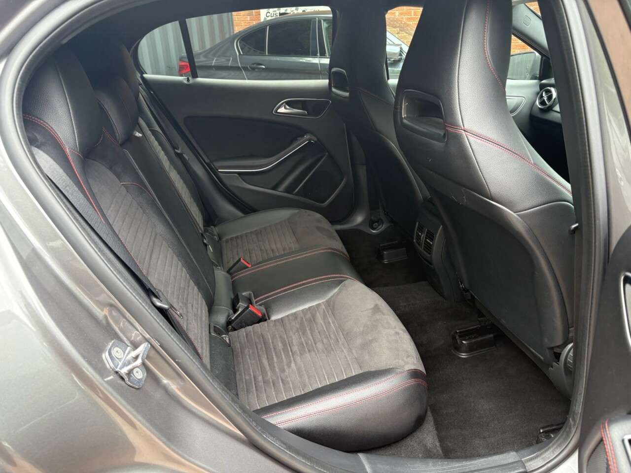 2018 MERCEDES-BENZ 180 2018 MERCEDES-BENZ 180