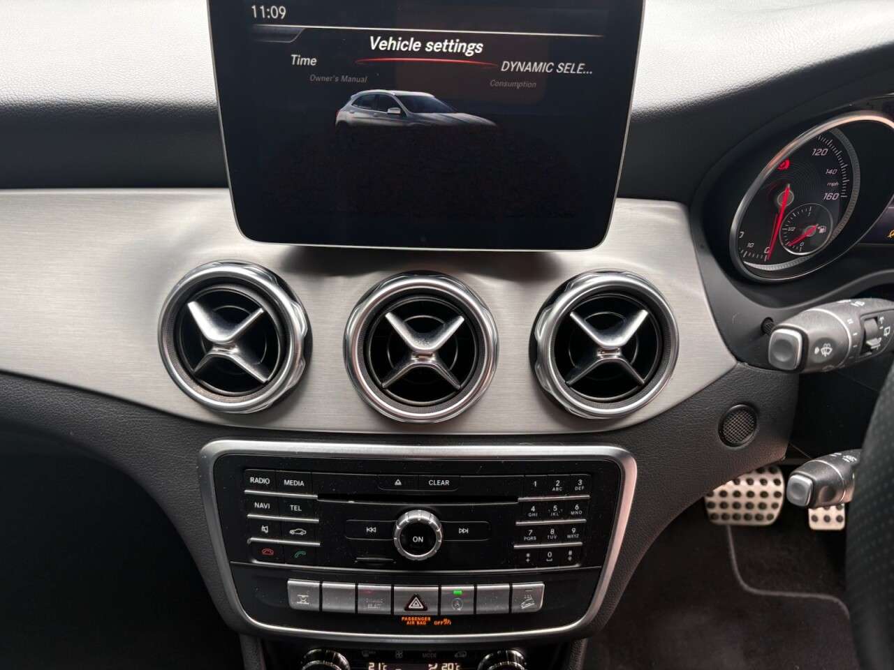 2018 MERCEDES-BENZ 180 2018 MERCEDES-BENZ 180