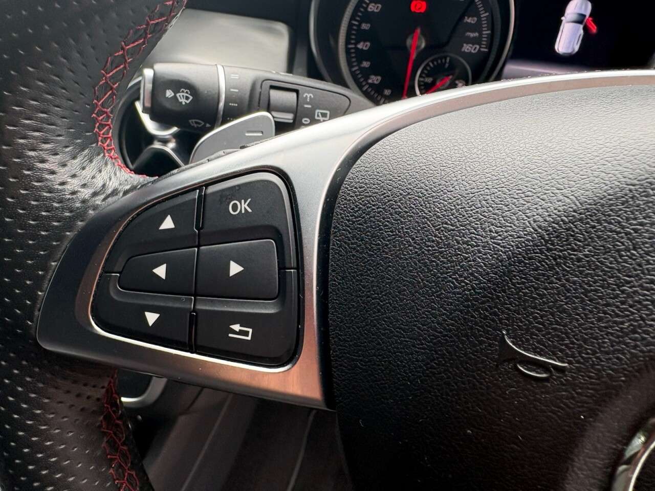 2018 MERCEDES-BENZ 180 2018 MERCEDES-BENZ 180