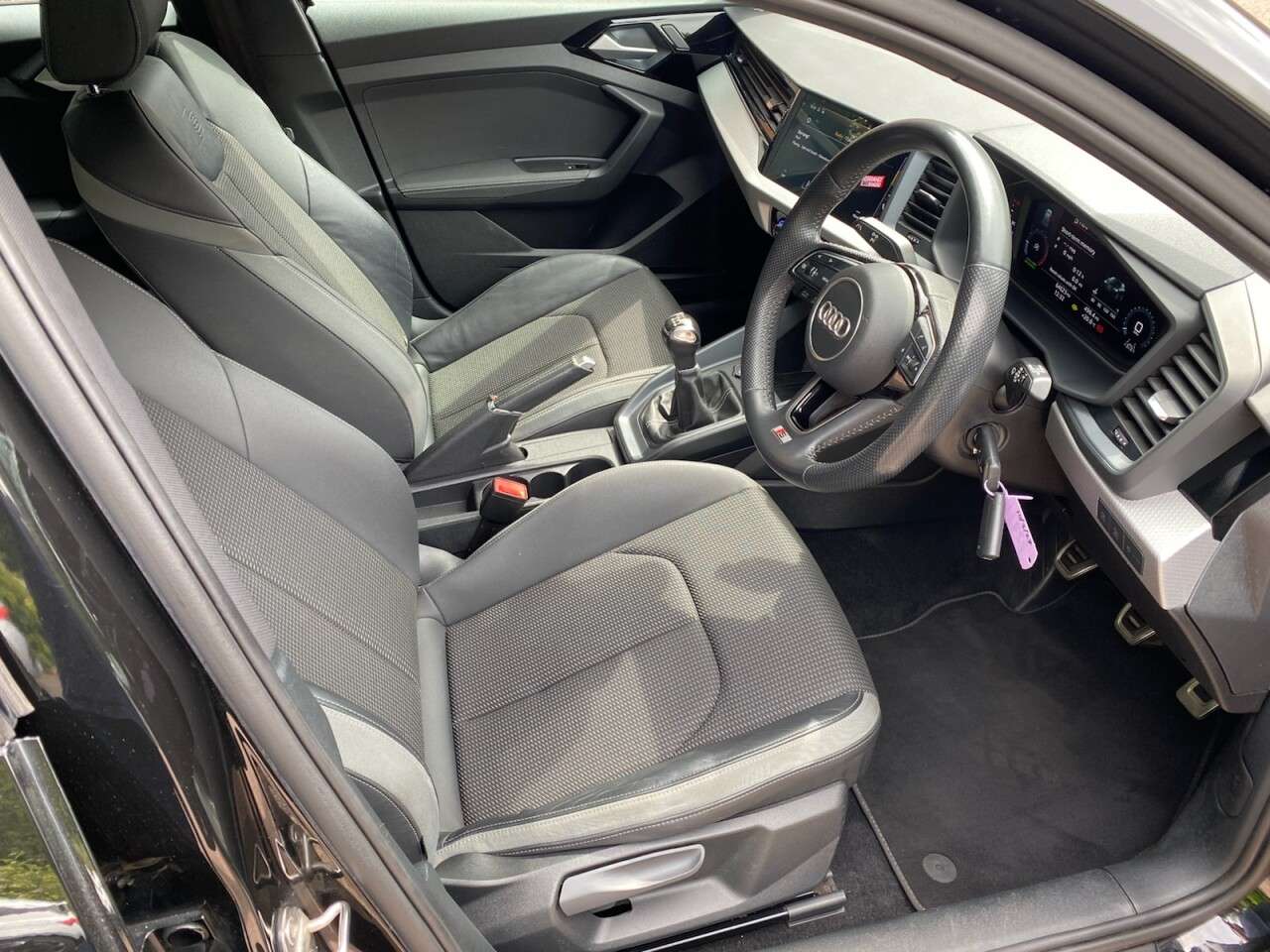 A 2019 AUDI A1 1.0 TFSI 30 S line Sportback 5dr Petrol Manual Euro 6 (s/s) (116 ps) CRUISE A 2019 AUDI A1 1.0 TFSI 30 S line Sportback 5dr Petrol Manual Euro 6 (s/s) (116 ps) CRUISE
