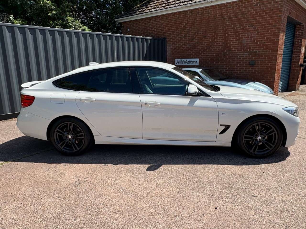 2016 BMW 3 SERIES GRAN TURISMO 2016 BMW 3 SERIES GRAN TURISMO