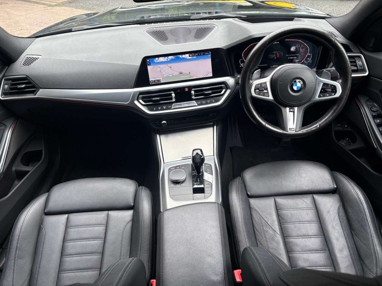 A 2020 BMW 3 SERIES 2.0 330e 12kWh M Sport Saloon 4dr Petrol Plug-in Hybrid Auto Euro 6 (s/s) ( A 2020 BMW 3 SERIES 2.0 330e 12kWh M Sport Saloon 4dr Petrol Plug-in Hybrid Auto Euro 6 (s/s) (